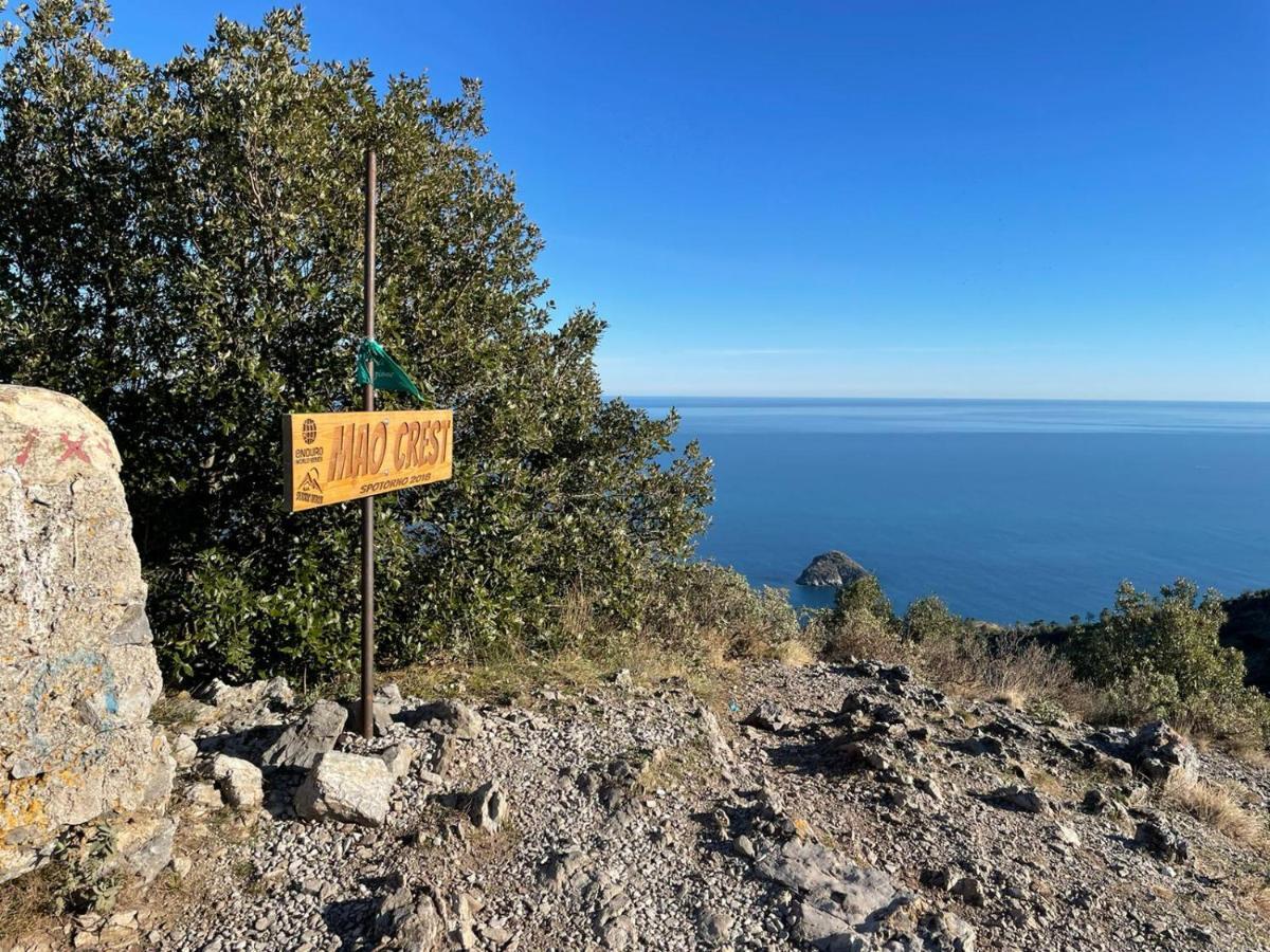 Una Finestra Sul Mare Home 2 Bergeggi Buitenkant foto