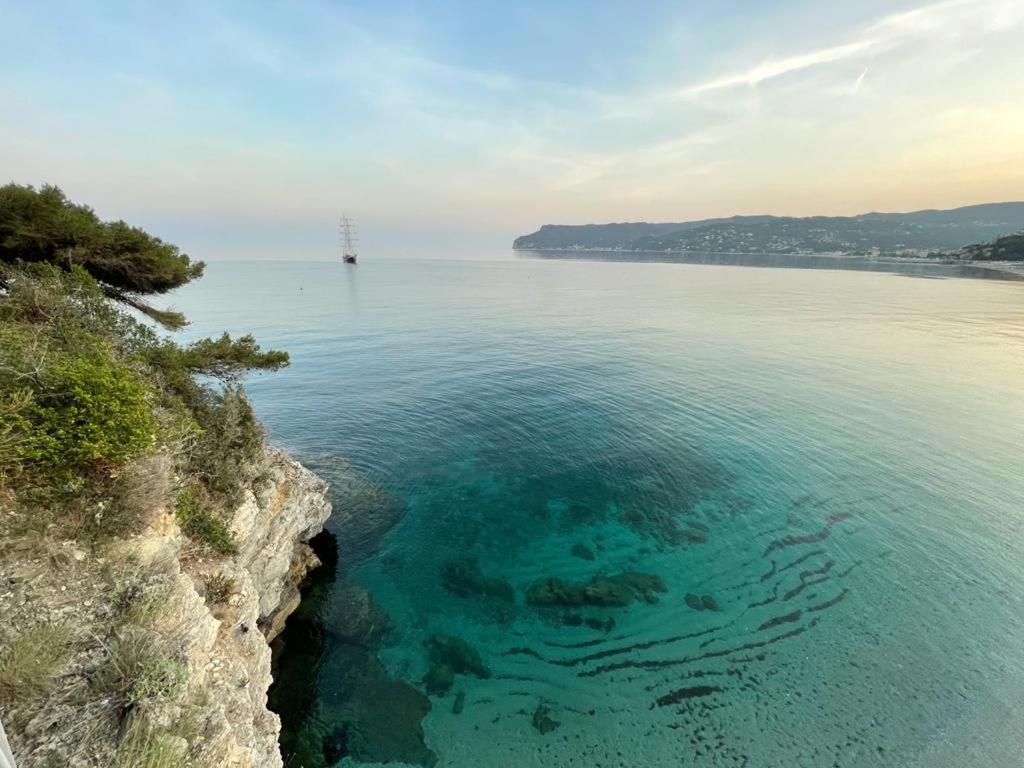 Una Finestra Sul Mare Home 2 Bergeggi Buitenkant foto